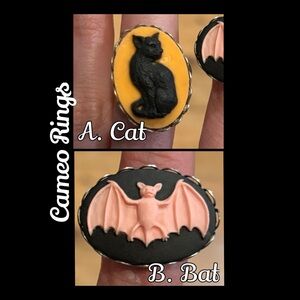 NWT Cat & Bat Cameo Rings